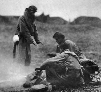 Soldiers around fire (National Archives)