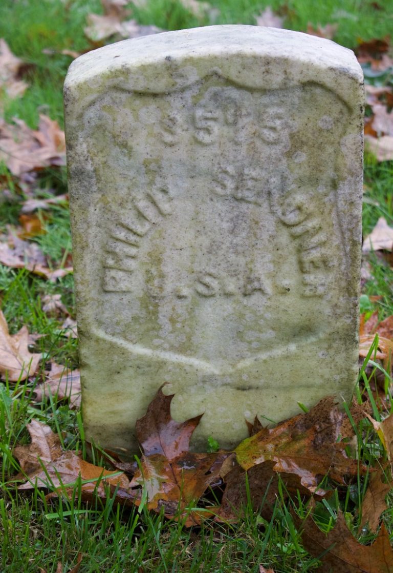 behind AotW » Blog Archive » It began with the National Cemetery